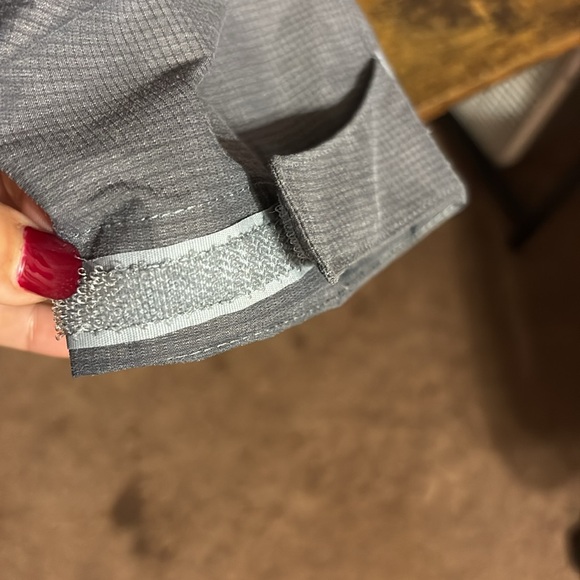 The North Face Men's Gray Hooded Jacket - Picture 10 of 11